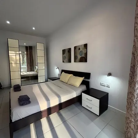 Modern In Paceville *